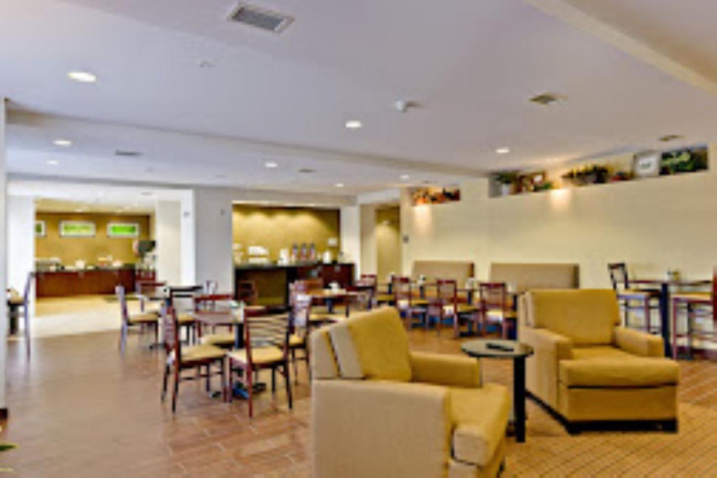 Wingate By Wyndham Jonesboro Hodge Otel Dış mekan fotoğraf